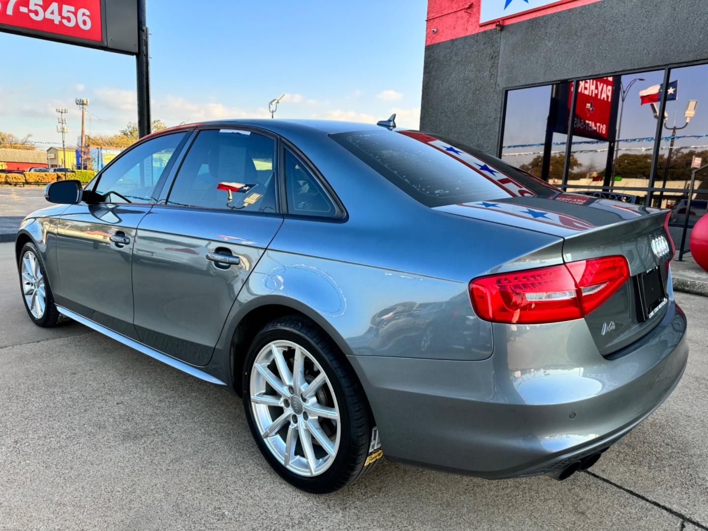 2016 GRAY AUDI A4 PREMIUM (WAUAFAFL3GN) , located at 5900 E. Lancaster Ave., Fort Worth, TX, 76112, (817) 457-5456, 0.000000, 0.000000 - This is a 2016 AUDI A4 PREMIUM 4 DOOR SEDAN that is in excellent condition. There are no dents or scratches. The interior is clean with no rips or tears or stains. All power windows, door locks and seats. Ice cold AC for those hot Texas summer days. It is equipped with a CD player, AM/FM radio, AUX - Photo#4